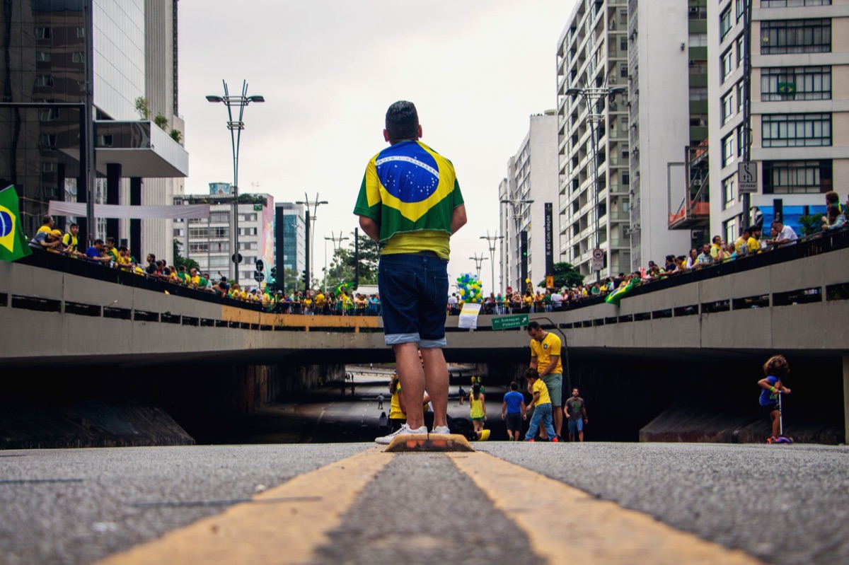 ブラジルサッカーの勝利戦略と課題を深く比較する方法